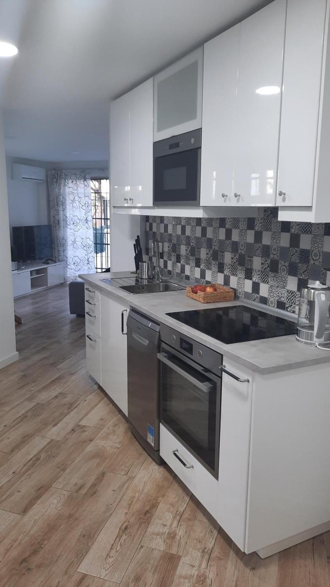 Feel At Home At Tamara Apartment - Two Steps To The Pool Torremolinos Bagian luar foto